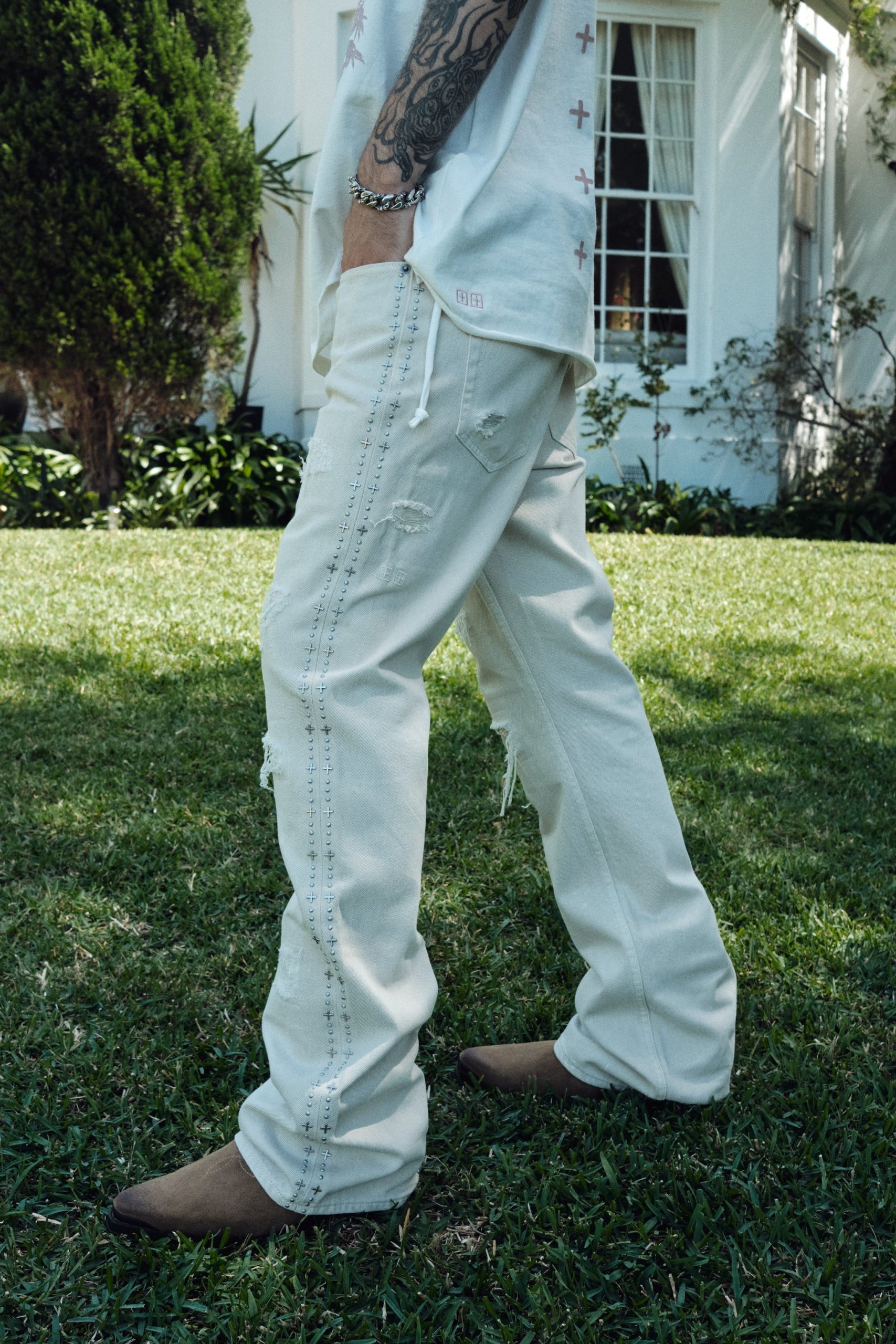 Mens Bronko Ivory Trashed Bootcut Denim Jeans - Image 2