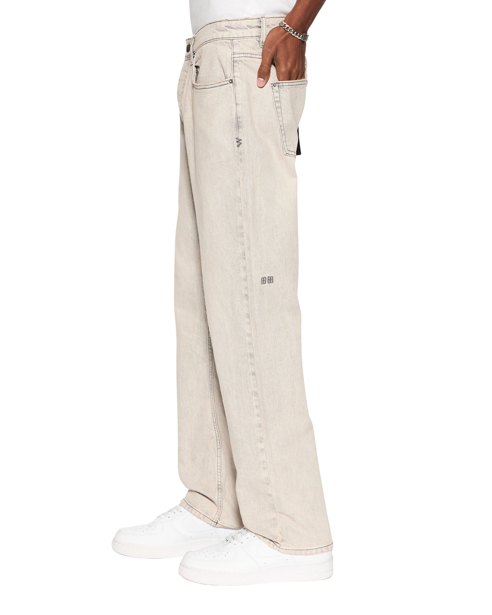 Hazlow Pluto Relaxed Straight Leg Fit Jean - Stone Grey - Image 4