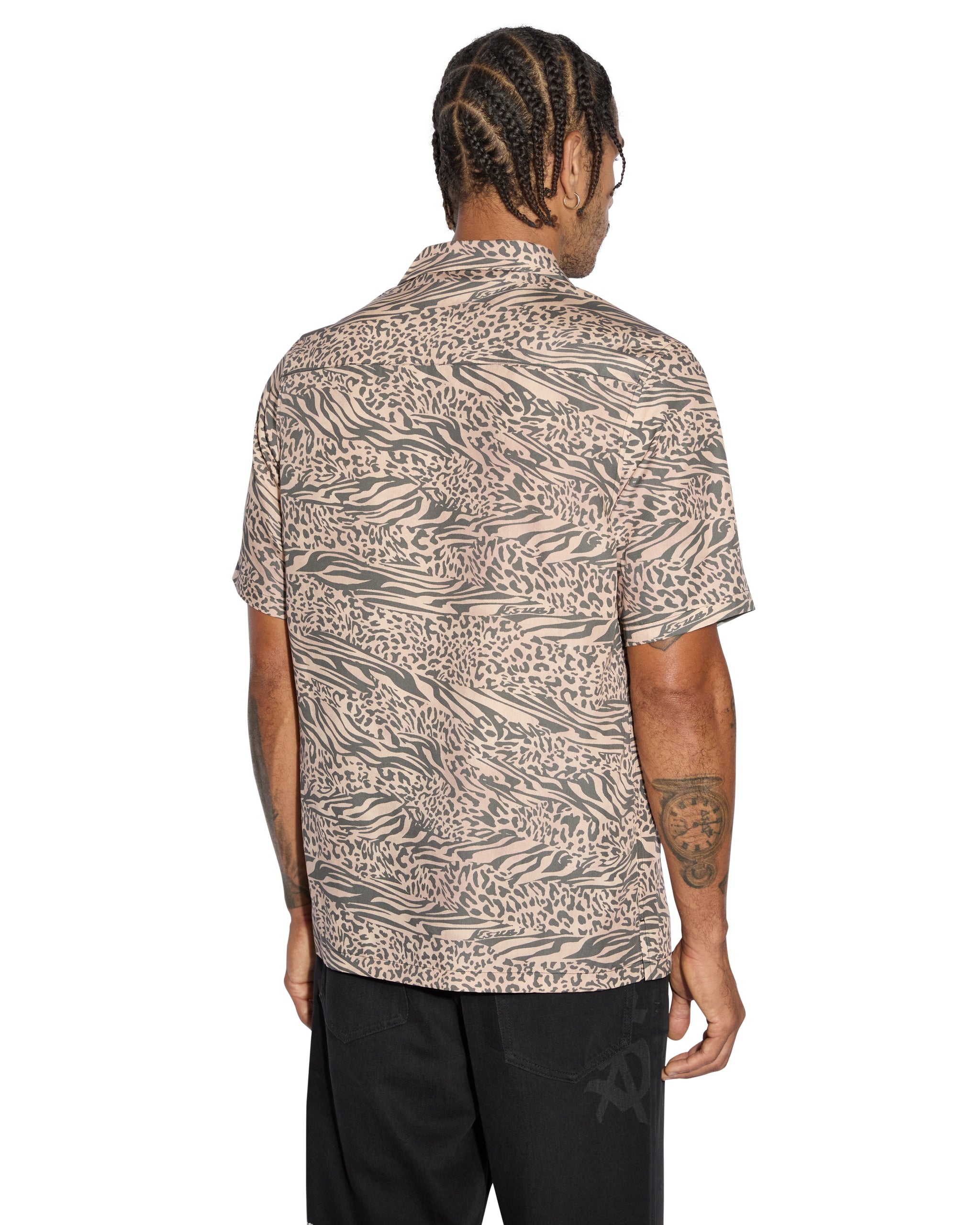 Confused Resort Short Sleeve Mens Shirt - Leopard Print - Image 3