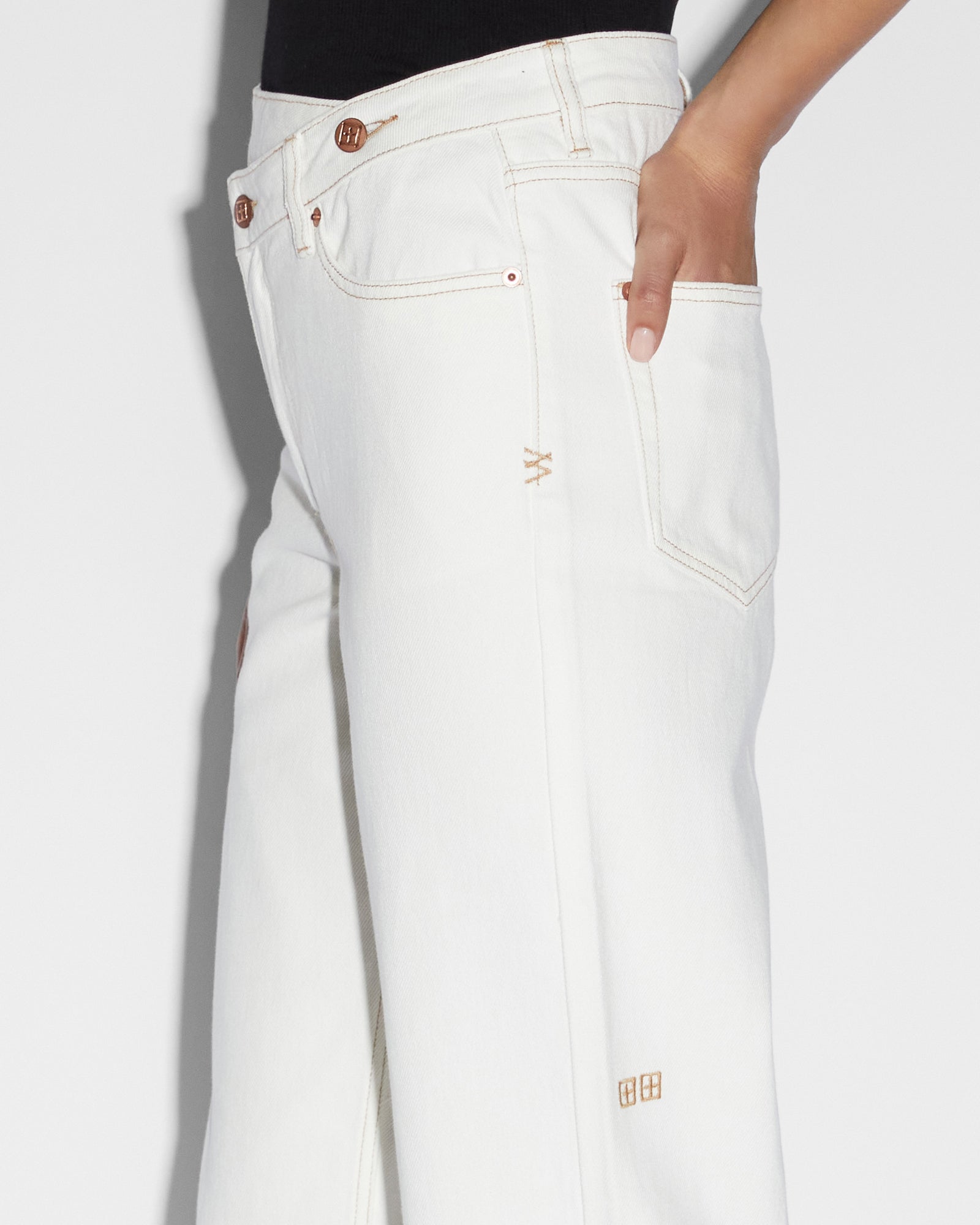 Relax Straight Leg Jeans - Sugar Rush White - Image 4