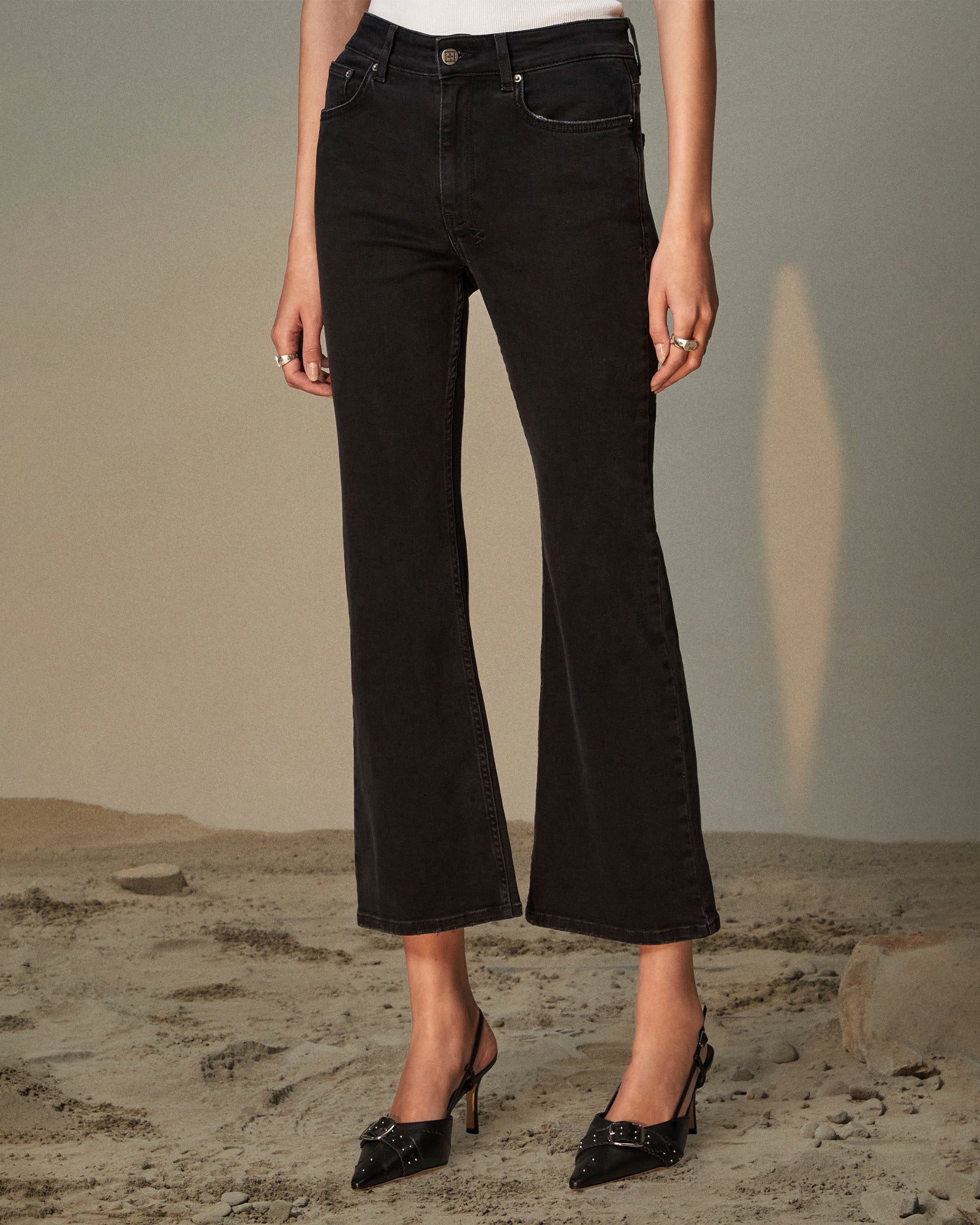 Soho Crop Flare Jeans Stealth - Black Denim - Image 2