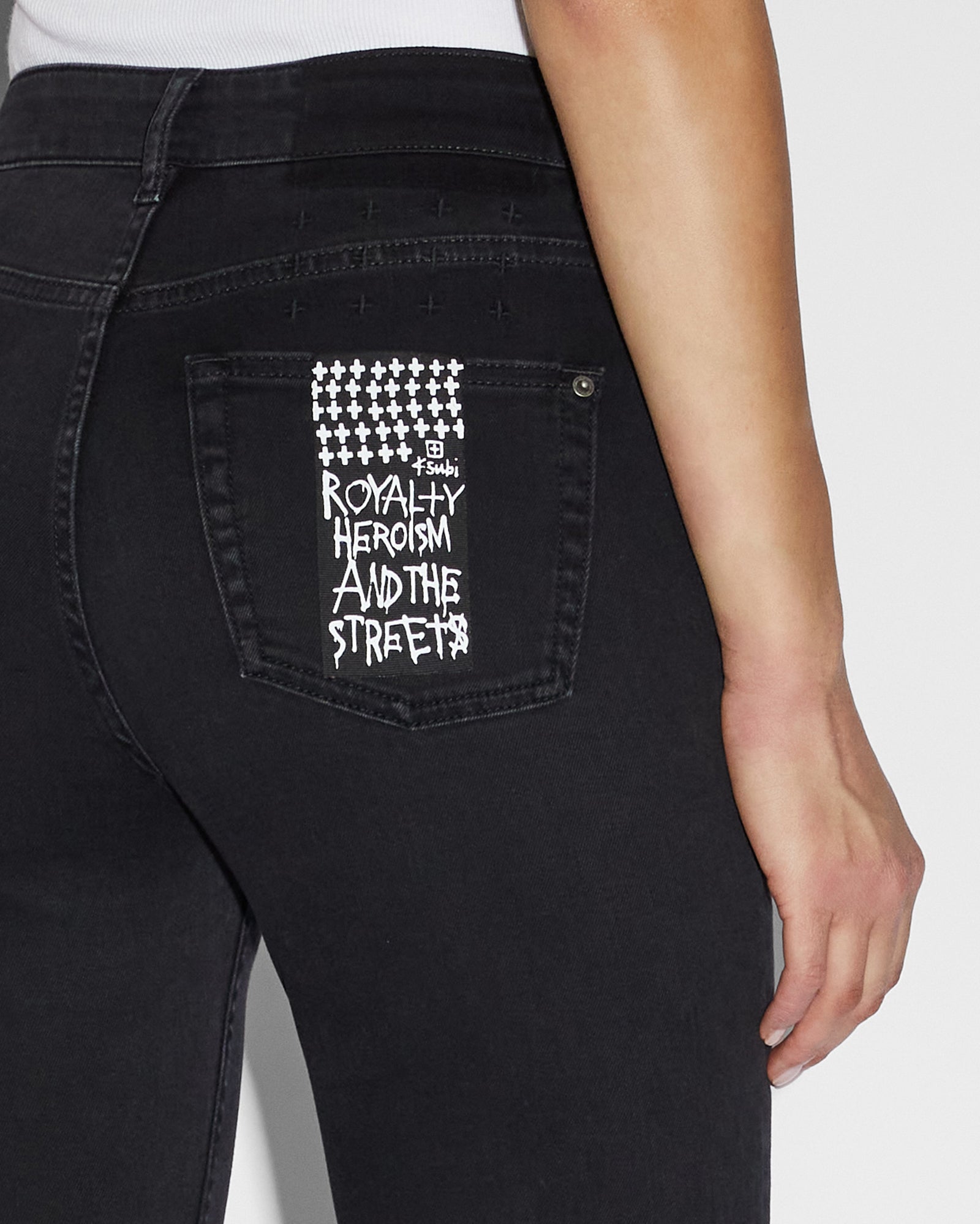 Soho Crop Flare Jeans Stealth - Black Denim - Image 6