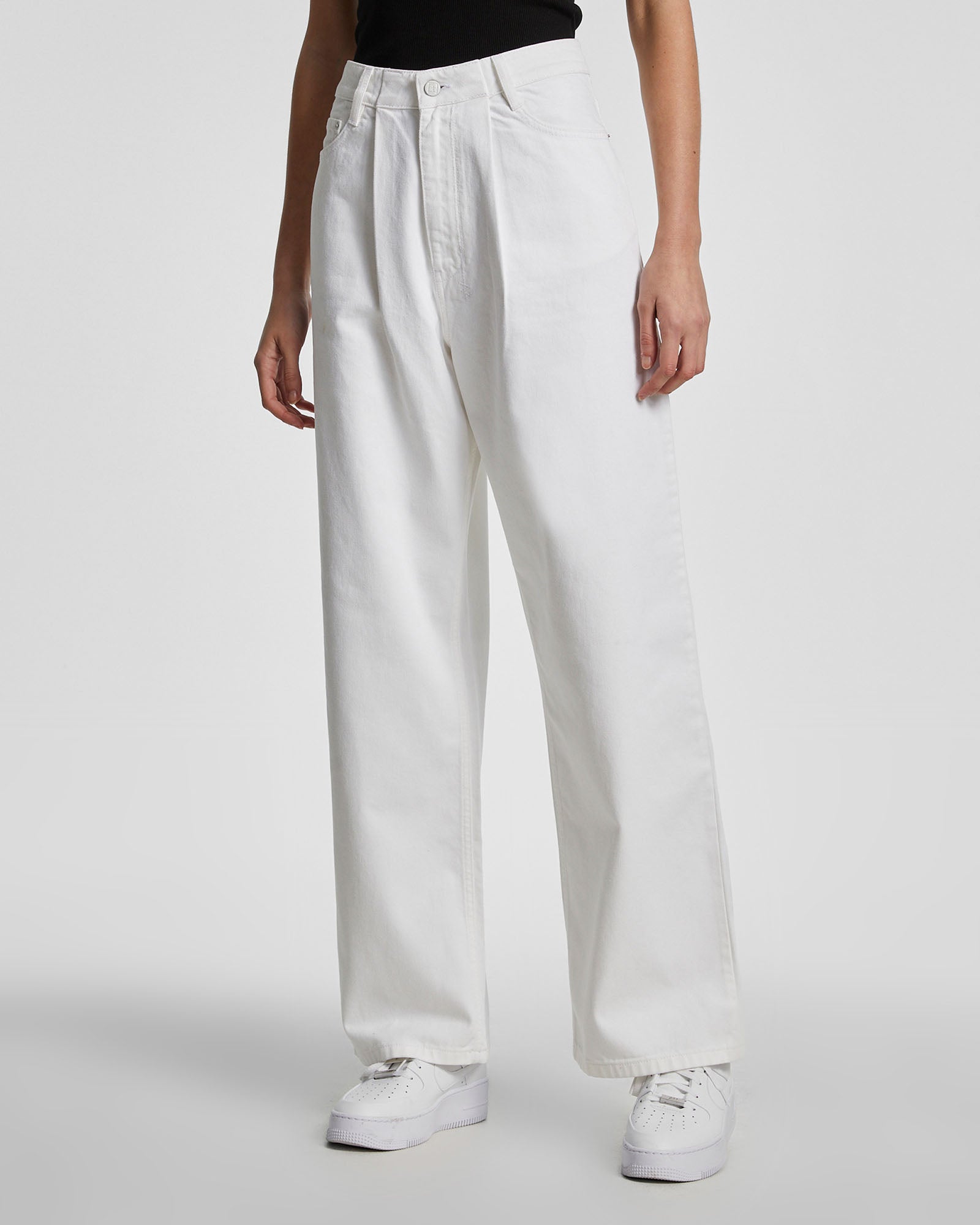 Lo Key Jean Blanc
