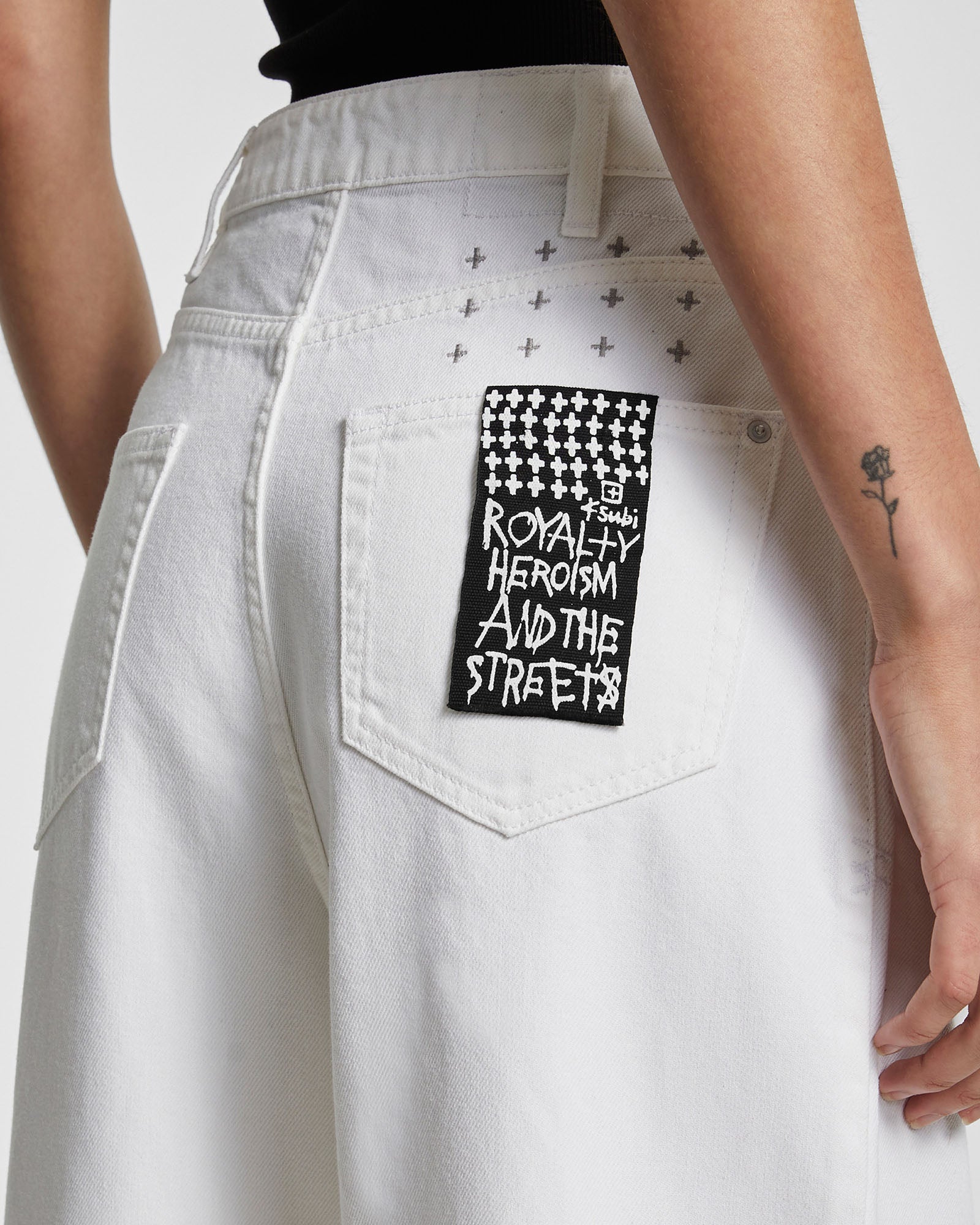 Lo Key Jean Blanc - Image 3