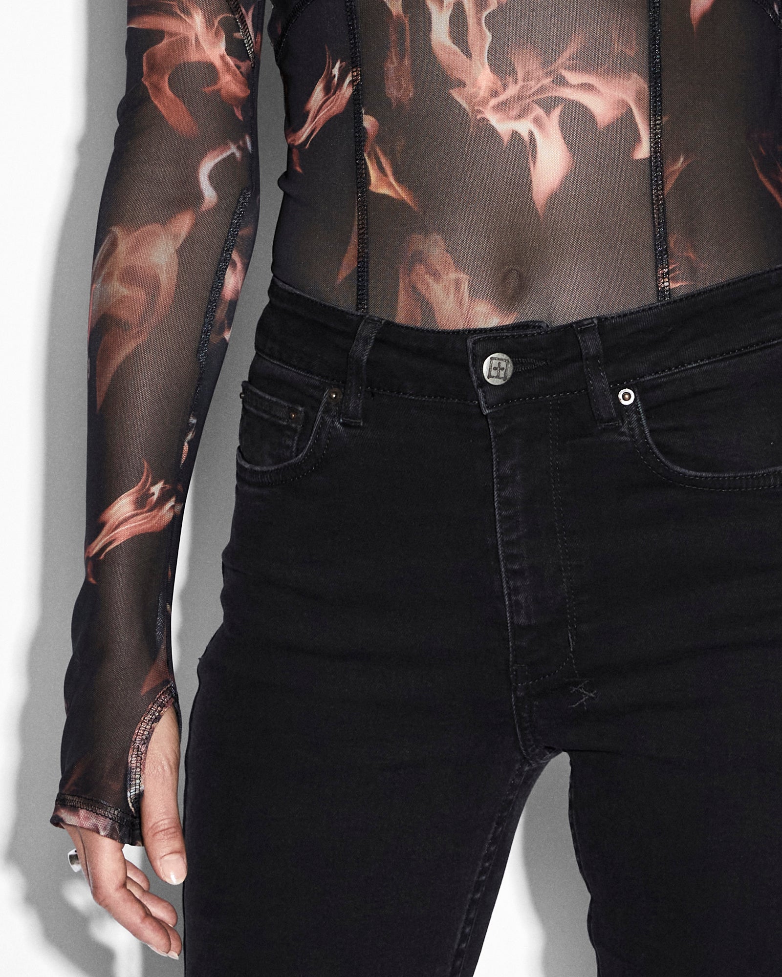 Buy Void Mesh Ls Top Consumed | KSUBI - Image 8