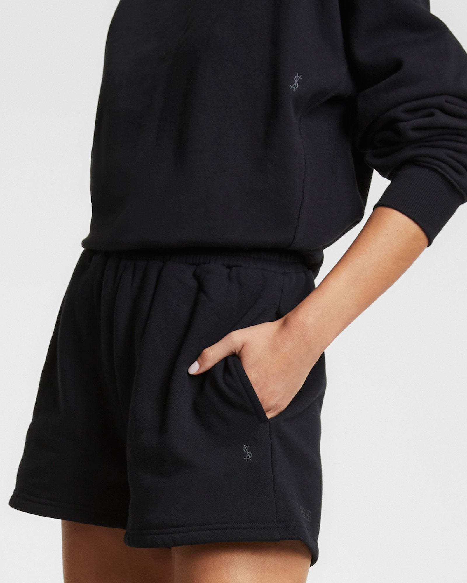 3 X 4 Trak Short Jet Black - Image 4