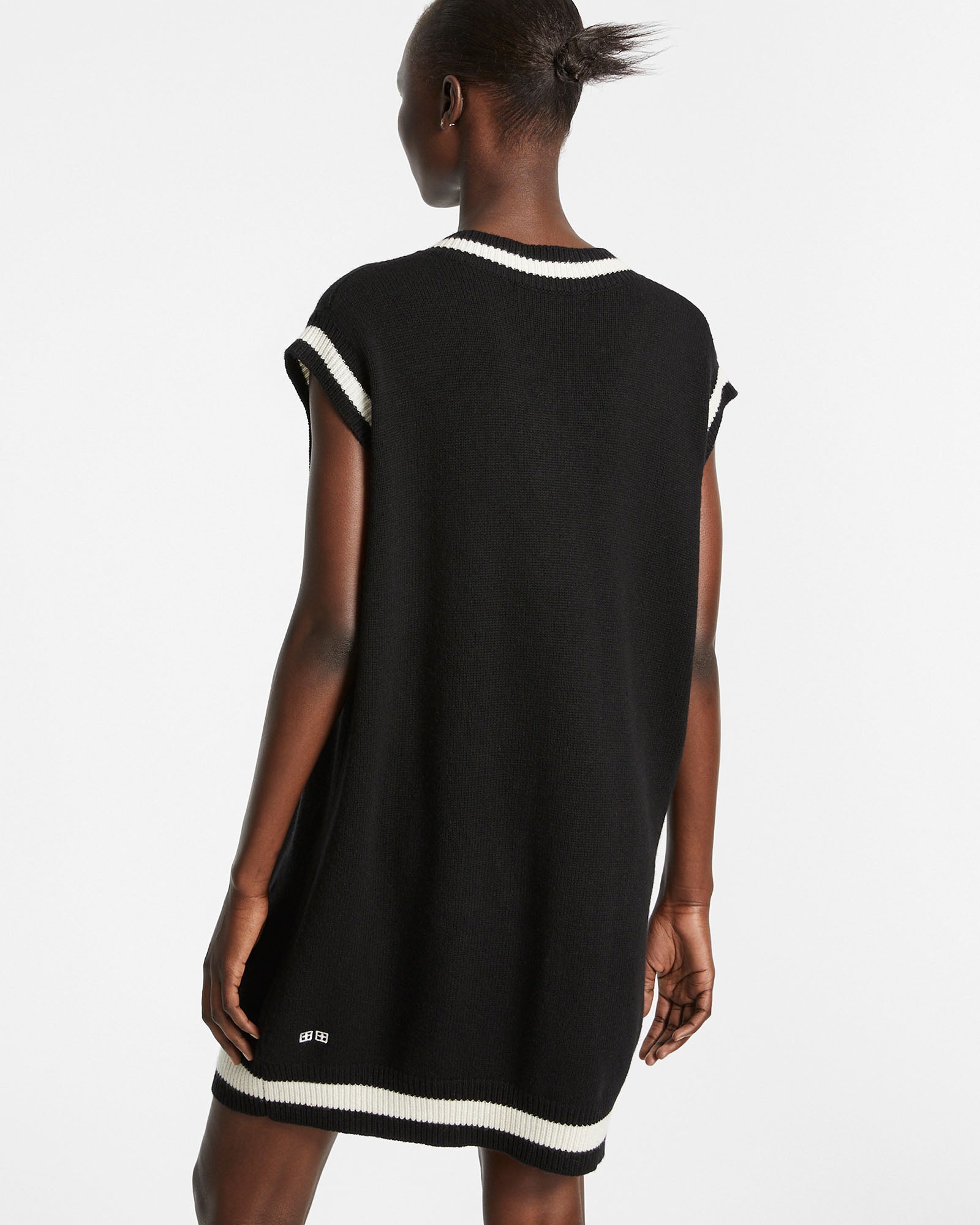 Cross Dollar Knit Dress Black - Image 5