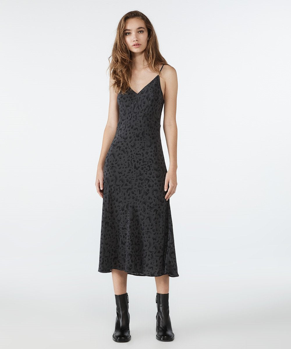 Arkanum Dress