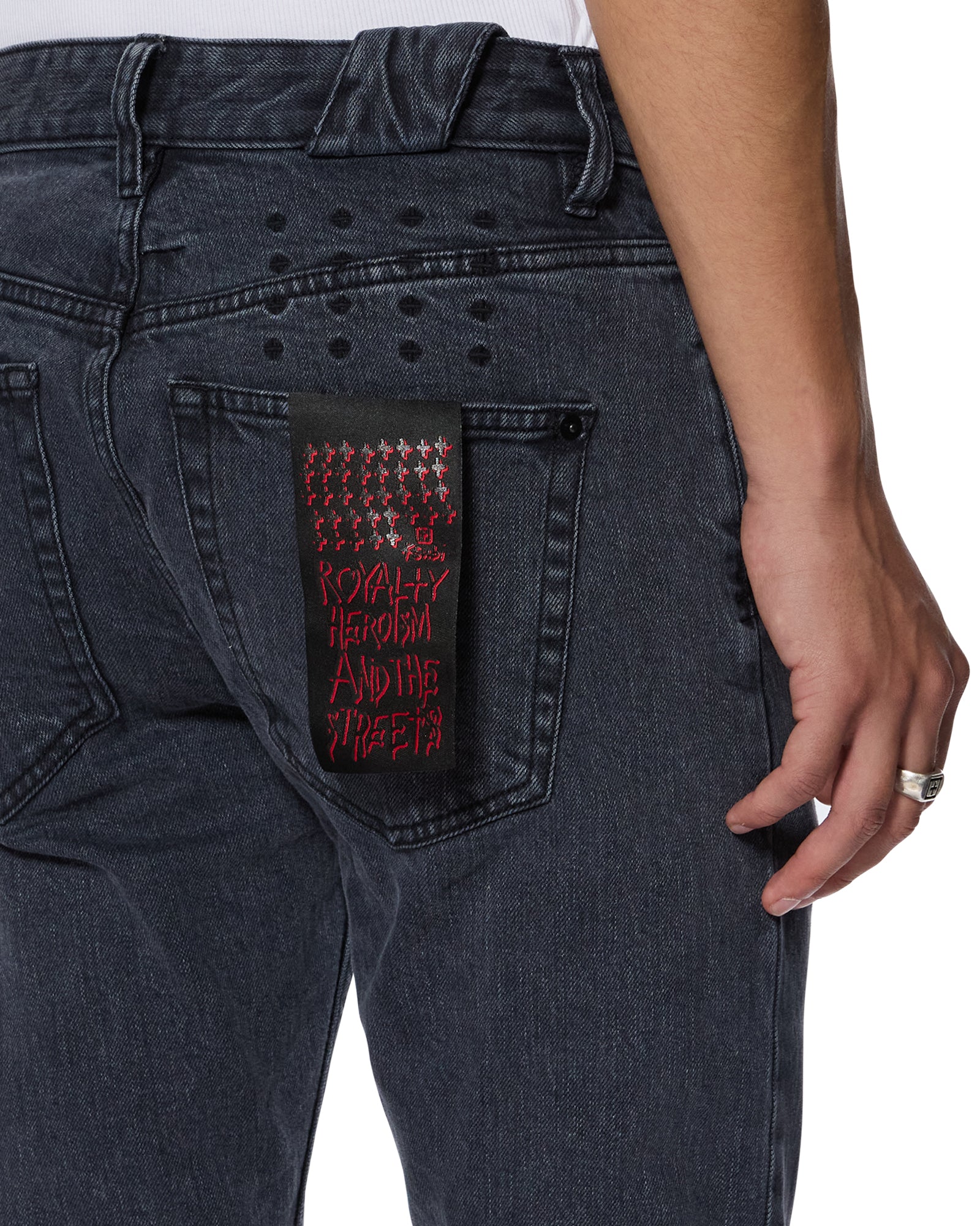 Chitch Selvedge NY Black Tapered Jeans - Image 6