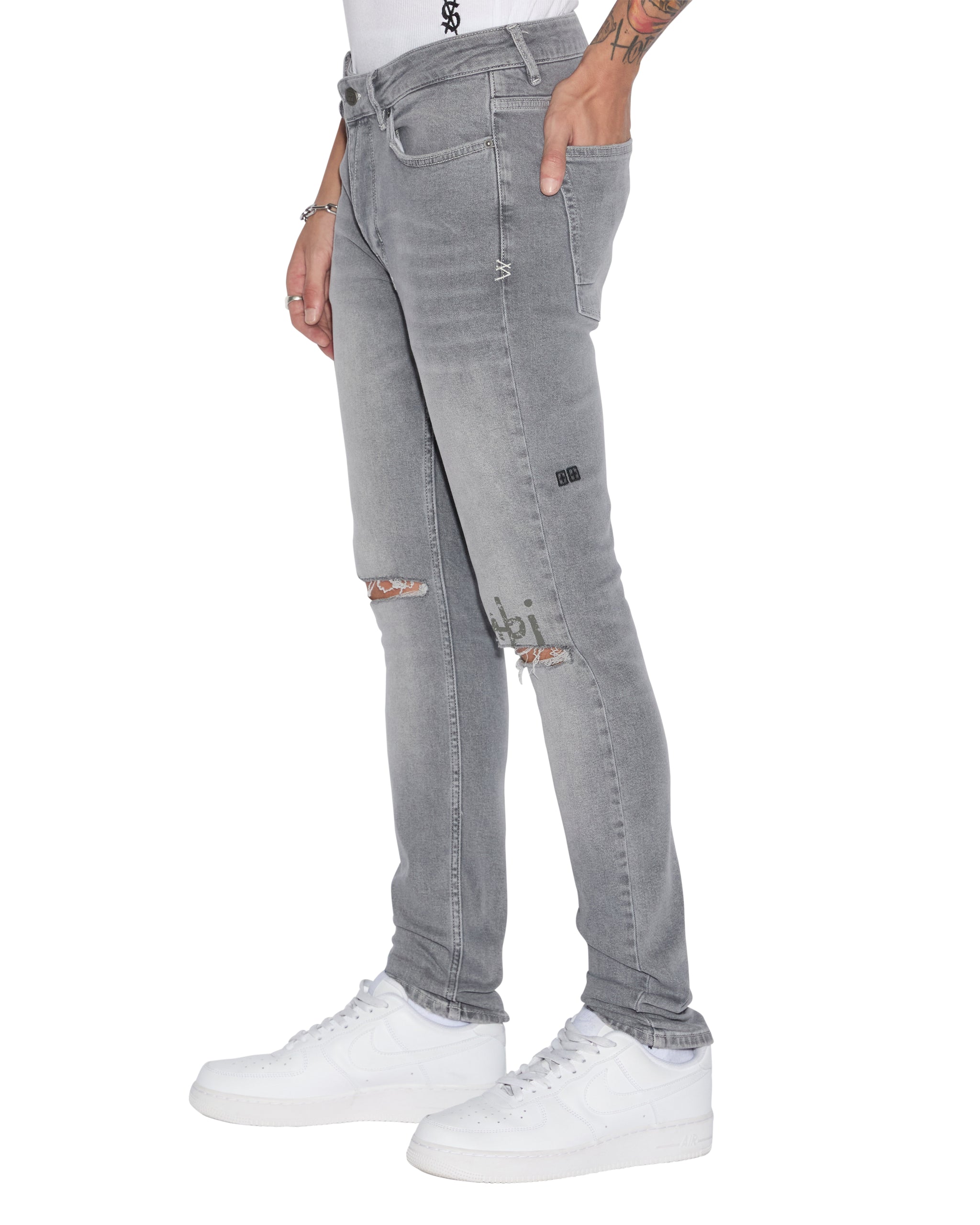 Van Winkle Thrifted Skinny Jeans - Faded Grey Denim - Image 2