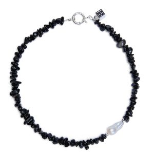 Uncut Noir Choker