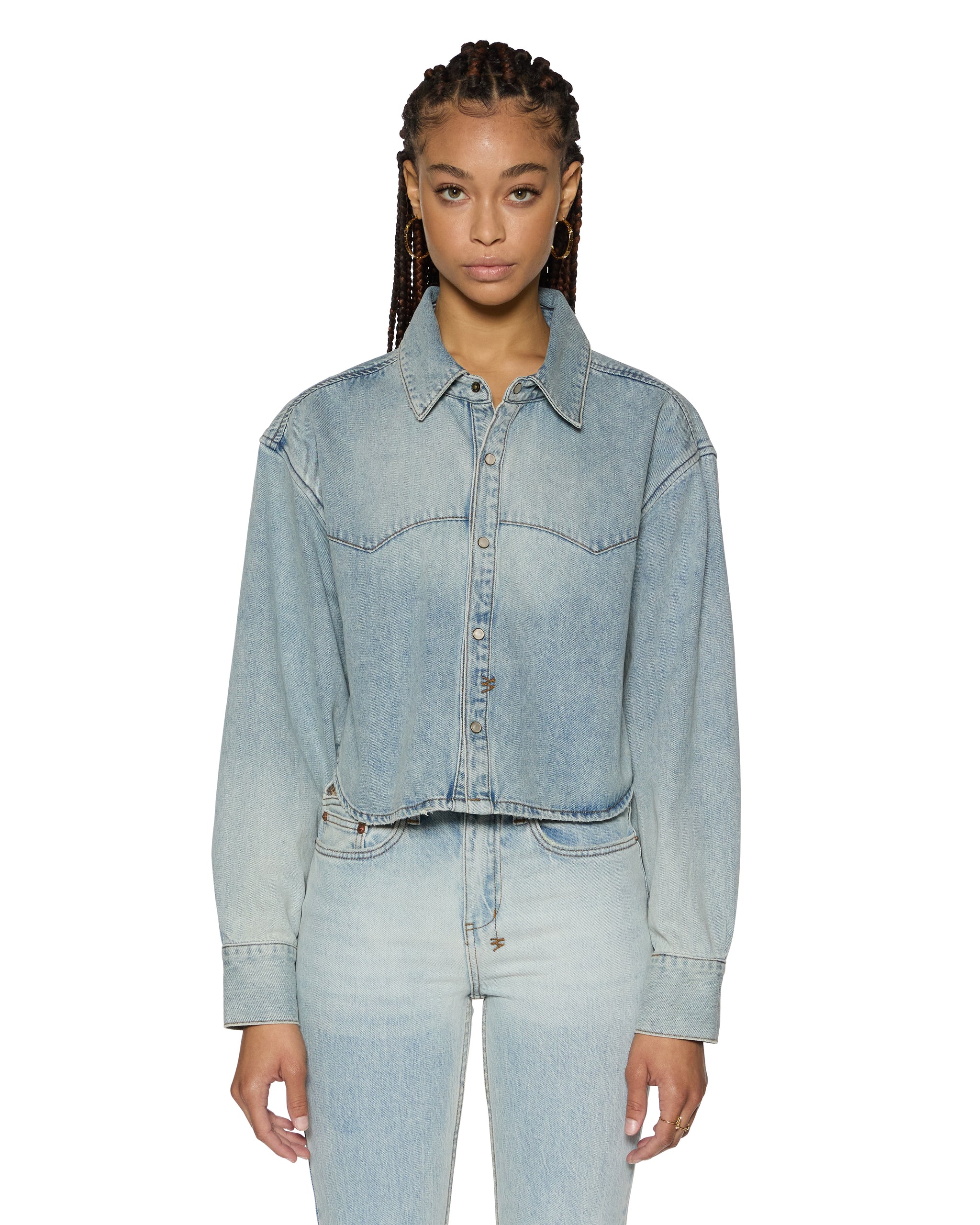 Alabama Crop Long Sleeve Shirt - Paragon Light Wash Denim - Image 5